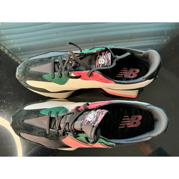 New Balance 327 Lunar New Year Shoes U327CNT - Picture 5 of 8